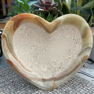 Heart Marble and Onyx Bowl